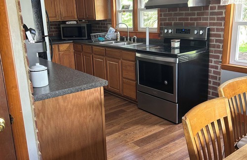 Orrtanna Other | Cozy and Clean Farmhouse in Mountains near Gettysburg. No extra cleaning fees!