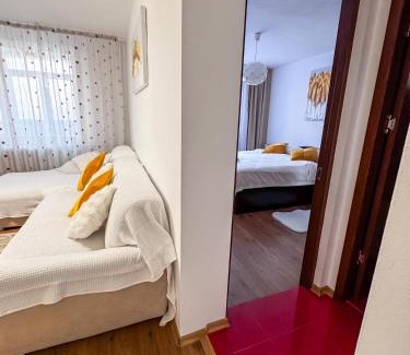 Pitesti Apartment | Cozy Apartment Craiovei