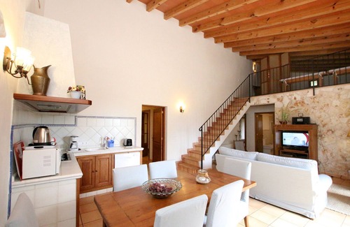 Felanitx Villa | Cozy apartment for 5 people with a wonderful garden near Felanitx