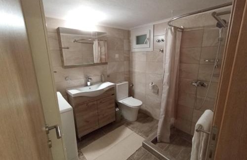 Grevena Apartment | Cozy Apartment in Grevena