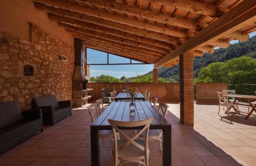 Orpi Apartment | Cozy apartment in Orpí with pool