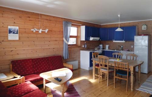 Rosendal Apartment | Cozy Apartment In Rosendal With Sauna