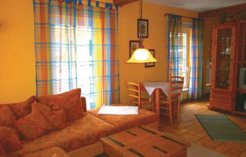 Thulendorf Apartment | Cozy Apartment In Thulendorfsagerheide