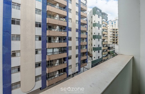 Centro Apartment | Cozy Apartment Just 300 m From the Beach - Eec0403