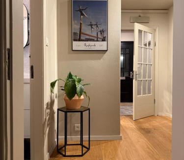 Seltjarnarnes Apartment | Cozy Apartment , Sleeps 4, 10 Min to Reykjavík Downtown, Family-Friendly