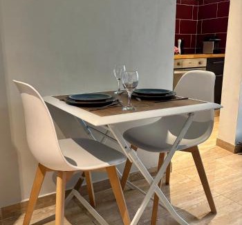 Concordia Apartment | Cozy apartment with a relaxing terrace, 10 min from beaches and restaurants