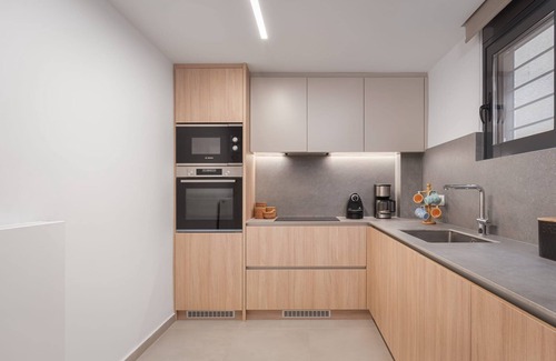 Voula Villa | Cozy Athens Villa | Voula Charming Nest | 1 Bedroom | Modern Décor | Private.