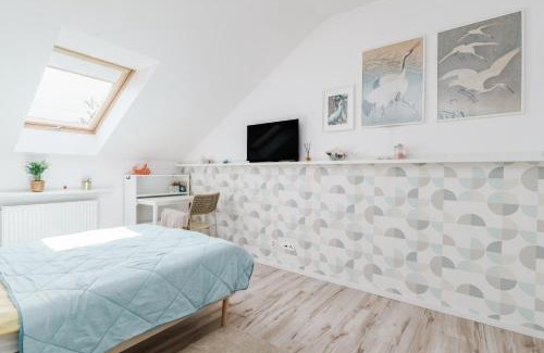 Marki House | Cozy Attic