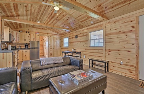 Bidwell Cabin | Cozy Bidwell Cabin w/Deck: Trail & Creek Access!