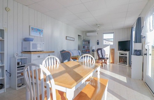 Bonshaw Cottage | Cozy Bright Cottage With Beach Access and Water Views of Southern PEI red Shores