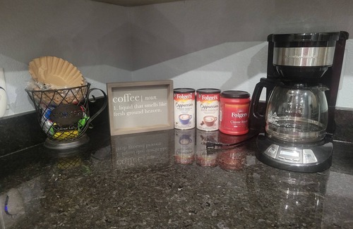 Elkins Cabin | Cozy cabin 16 miles from Razorback Stadium great for game weekends.