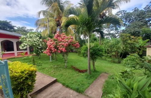 Masaya Apartment | Cozy cabin in quaint Masaya with AC. 25 min from Managua