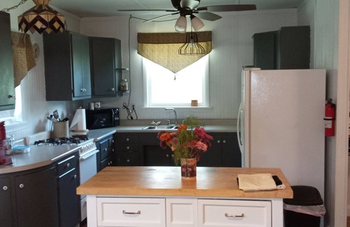 Moravia Cabin | Cozy cabin in remote Appanoose county Iowa a wildlife Mecca