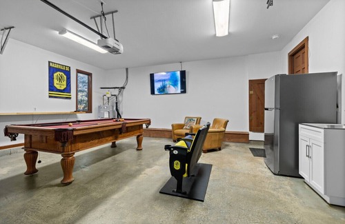 Hendersonville Cabin | Cozy Cabin North of Nashville