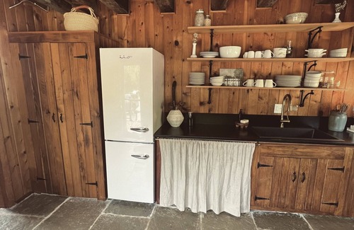 Rockwood Cabin | Cozy Cabin on 84 acres with creek and spring fed pond