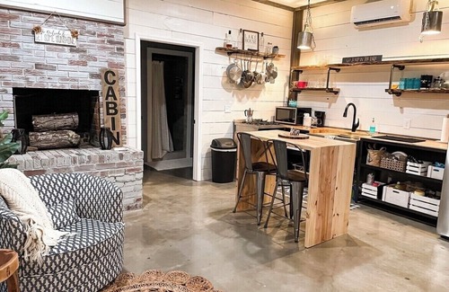 Crane Hill House | Cozy Cabin on the Bluff with the best view on Lewis Smith Lake