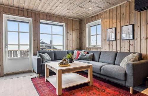 Gran House | Cozy Cabin Retreat in Lygna Jaren, Norway - Private Entrance BBQ Area
