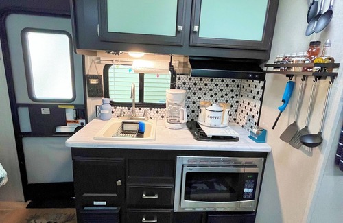 Orland House | Cozy Camper 40 Minutes from Acadia National Park