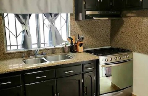 Playas de Tijuana House | COZY CASITA IN PLAYAS DE TIJUANA, the best area in Tijuana