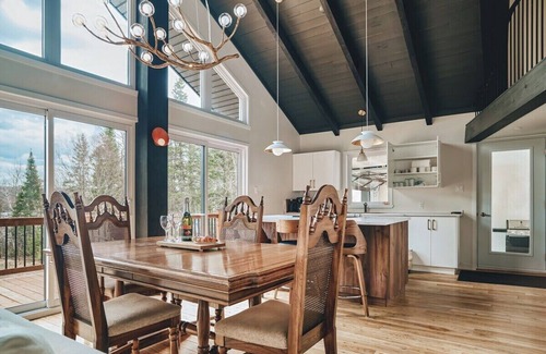 Hebertville Ski Chalet | Cozy Chalet by the Lake | Your Perfect Escape