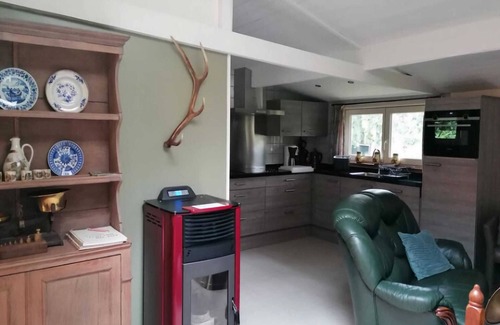 Wibrin Ski Chalet | Cozy Chalet with Sauna, Wibrin