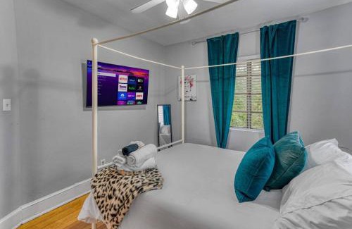 Dilworth House | Cozy & Charming Home, Minutes to Everything!