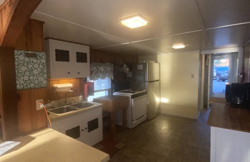 Stroh Cottage | Cozy Comfortable Cottage