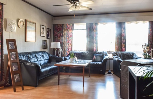 Mandal House | Cozy cottage with partial sea view for a nice vacation.