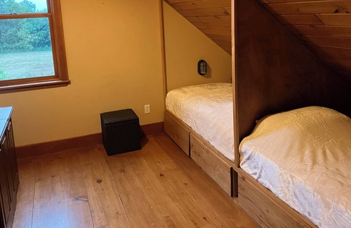 Wyatt Cabin | Cozy country cabin. Perfect for camping, relaxing and enjoying nature.