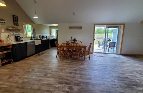 Mongaup Valley Cottage | Cozy Country Cottage close to Bethel Woods (with Home Office and Family Games)