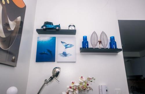 San Antonio Apartment | Cozy Crash Pad A Laughter Friendly Makati 2270 Gym swim park 300 mbps