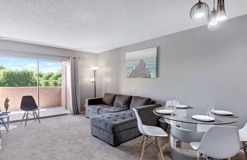 Mesa Grande Condo | Cozy Cubs Condo Walking Distance to the Chicago Cubs Spring Training Stadium