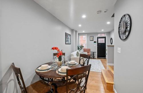 Downtown Baltimore House | Cozy Downtown Retreat Walkable