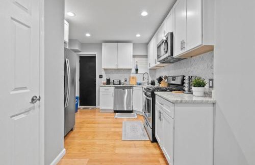 Downtown Baltimore House | Cozy Downtown Retreat Walkable