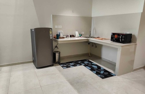 Gurugram Apartment | Cozy Duplux studio with WiFi and AC in amazing Gurugram