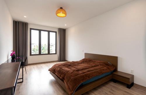 Huyen An Duong Bed & Breakfast | Cozy Embassy Garden
