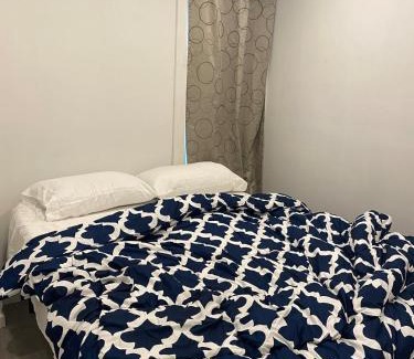 Niagara Falls House | Cozy Entire 2 Bedroom Home Close to River (USA)
