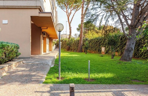 Quartiere XX Ardeatino Apartment | Cozy Eur Apartment With Central Location