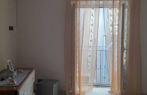 Condro House | COZY FACILITY IDEAL FOR OVERNIGHT STAYS AND SHORT/LONG STAYS