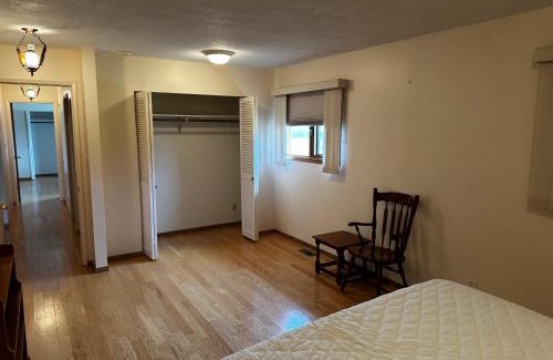 Williams Lake Bed & Breakfast | Cozy Farmhouse B&B Retreat