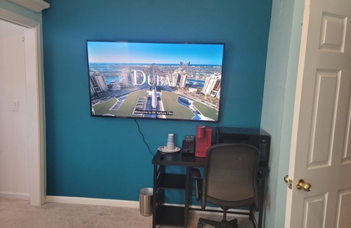 Brentwood House | Cozy Furnished Bedroom with Private Bath in Prime Location house