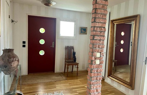 Bastad House | Cozy Guest Rooms in a Charming Båstad Villa, Prime Location near the Sea