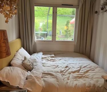 Bastad House | Cozy Guest Rooms in a Charming Båstad Villa, Prime Location near the Sea