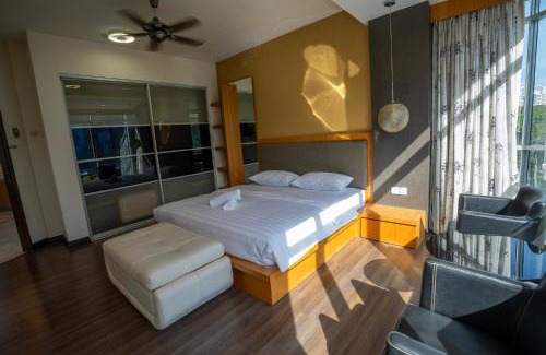 Downtown George Town Apartment | Cozy Gurney Georgetown Private Apartment Penang