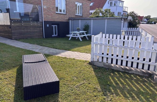 Tejn Apartment | Cozy holiday apartment located by Tejn harbor