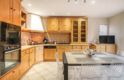 Algajola House | Cozy home in Algajola with WiFi