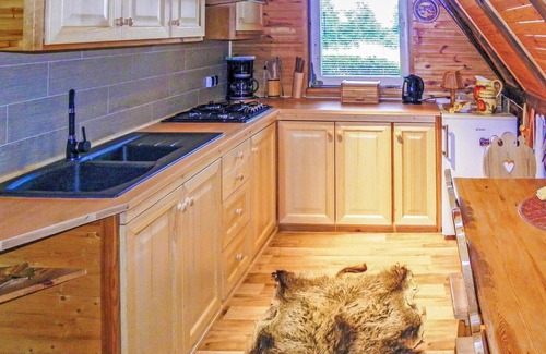 Ostrow Wielki House | Cozy home in Boreczno with kitchen