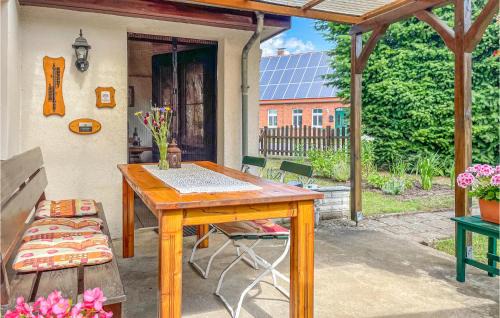 Dabel House | Cozy Home In Dabel With Wifi