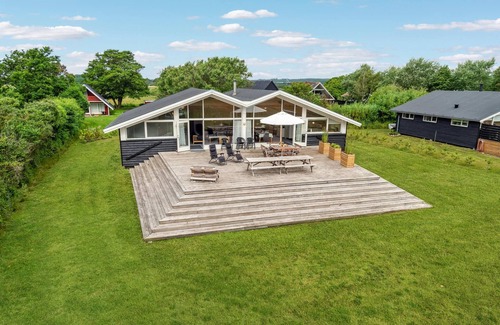 Elsegarde Strand House | Cozy home in Ebeltoft with kitchen