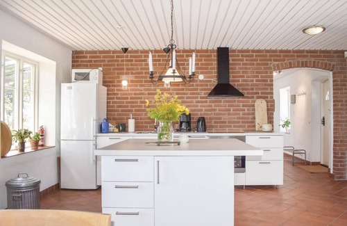 Garsnas House | Cozy home in Gärsnäs with WiFi